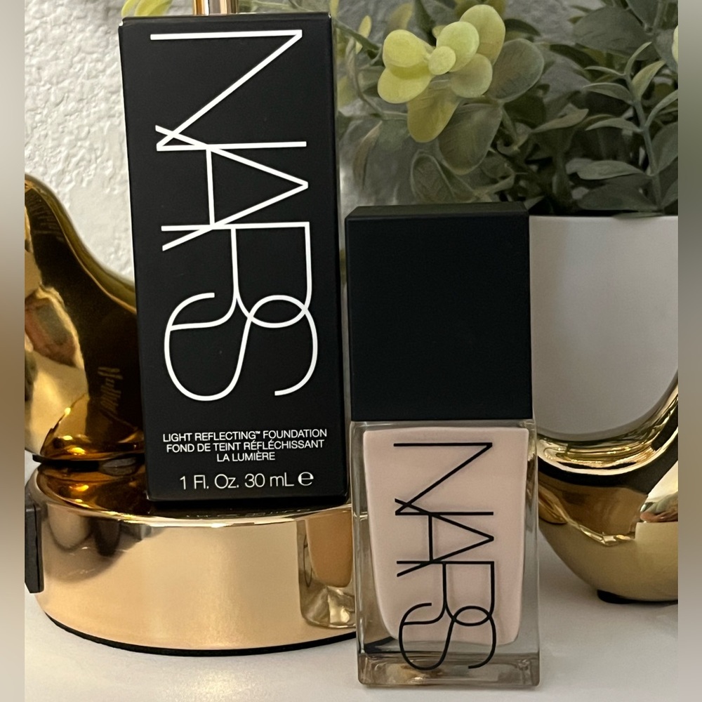 NARS Light Reflecting Foundation- Light 1 Oslo- 🆕